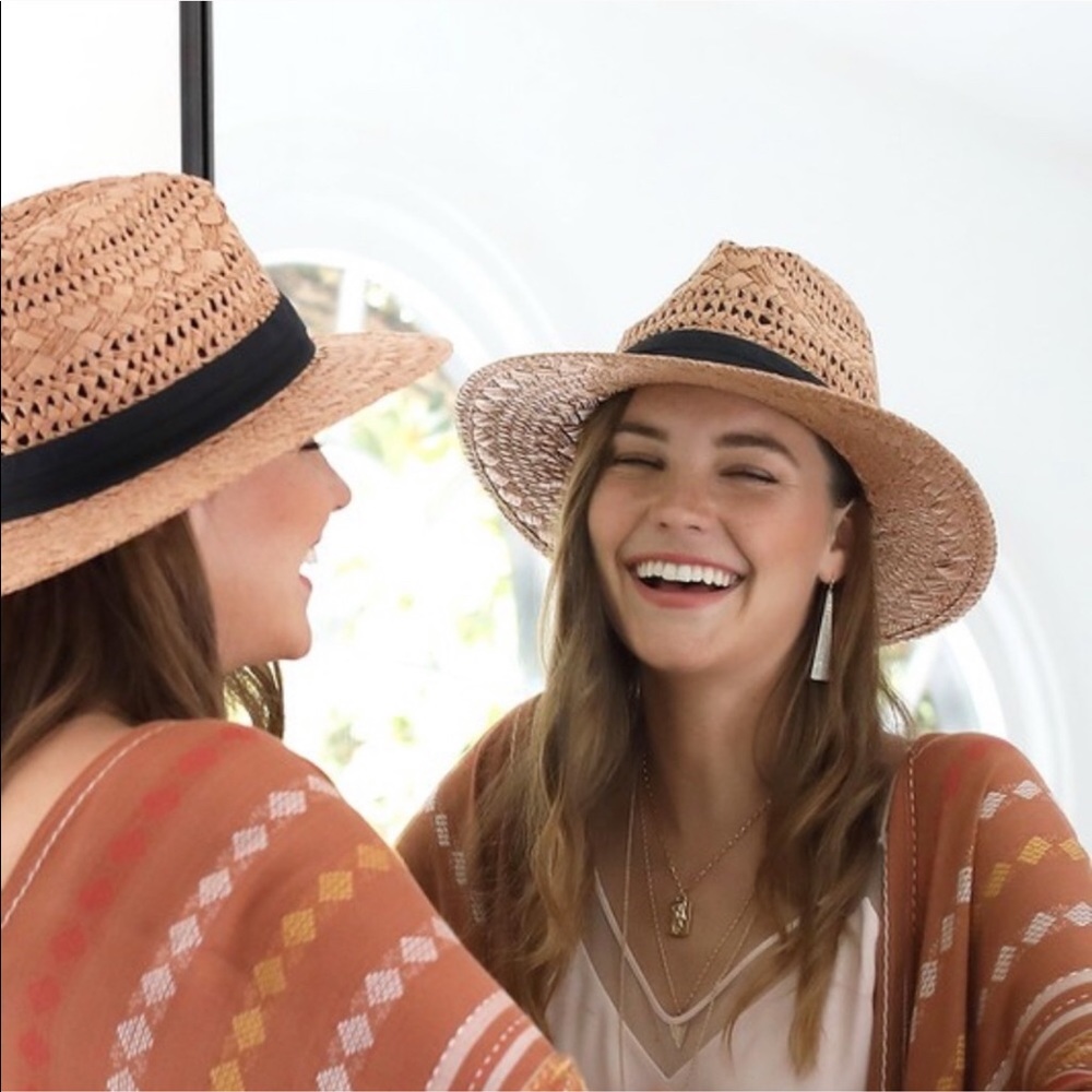 Woven Straw Fedora Panama Hat - Picture 2 of 6